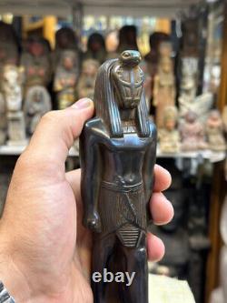 Dieu égyptien Apep, dieu uraeus puissant de la wadjet égyptienne, mythologie égyptienne