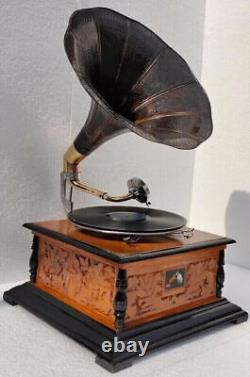 Joueur de gramophone vintage HMV Phonographe à remontage manuel Réplique audio pour la décoration intérieure