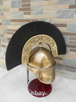 Réplique de casque en acier antique de l'armure romaine avec plume