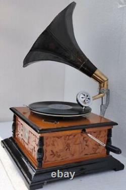 Vintage HMV Gramophones Player Records Wind up Vinyl Antique Look Replica Gift
	
<br/>
		  <br/>		Gramophones HMV vintage jouent des disques en vinyle à remontoir Look antique Cadeau de reproduction